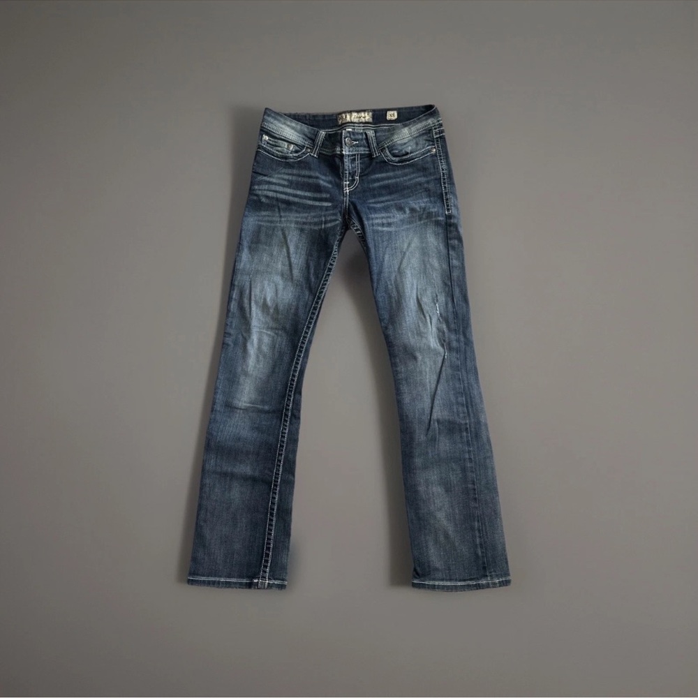 Buckle BKE Sabrina Low Rise Bootcut Jeans 30L Med Wash Stretch Distressed